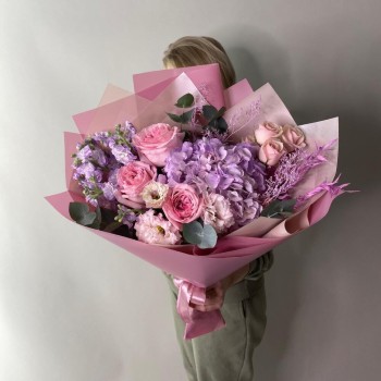 Bouquet with peony rose