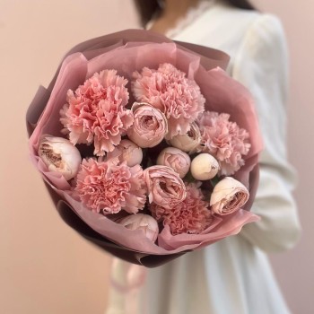 The most delicate bouquet with peony rose